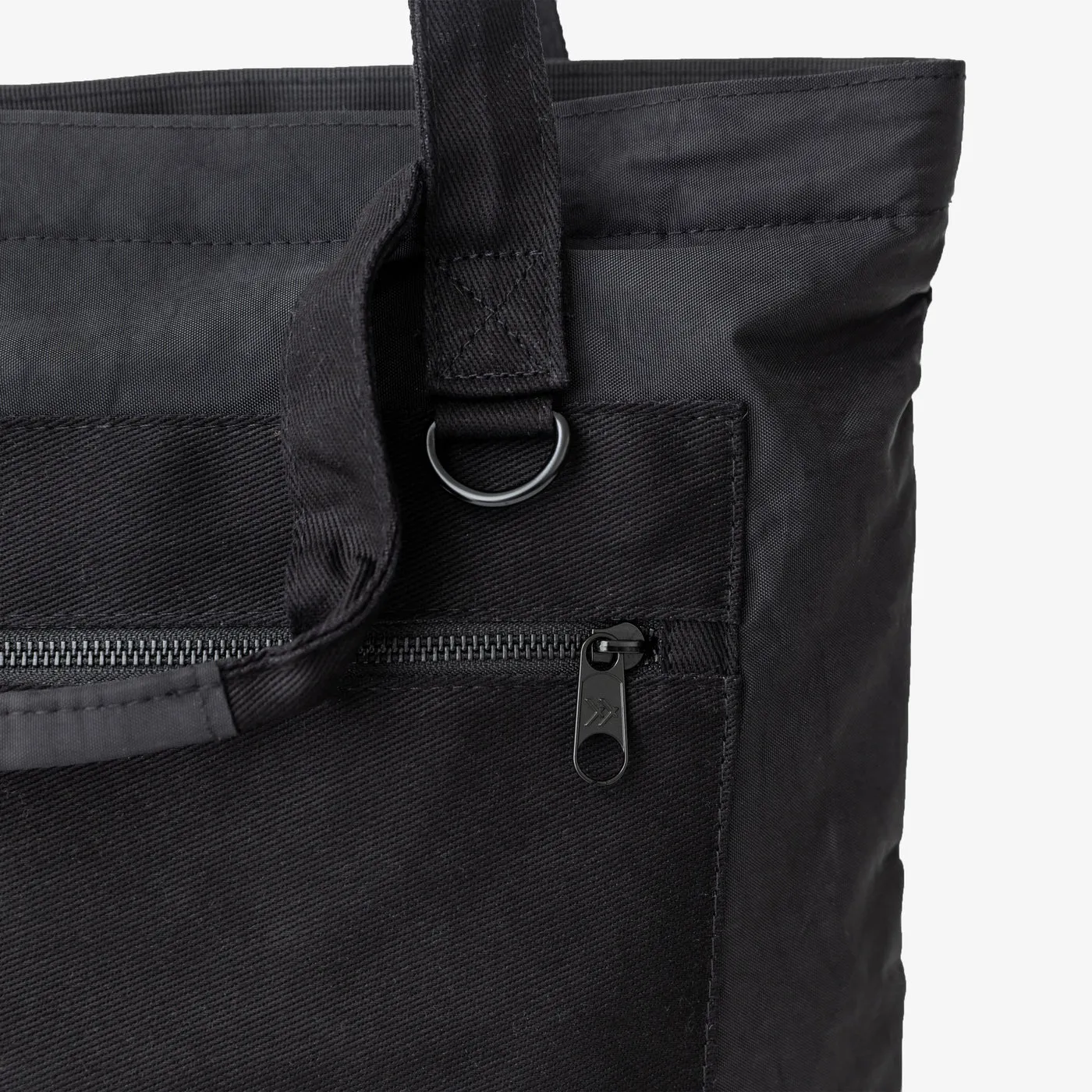 BLACK Utility Tote by THREAD