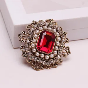Elvan Sequin Brooch Pin