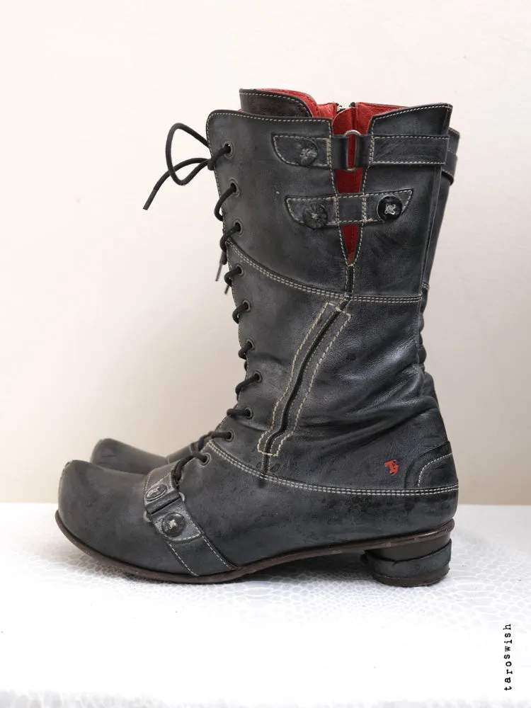   eu41 chunky structured boots