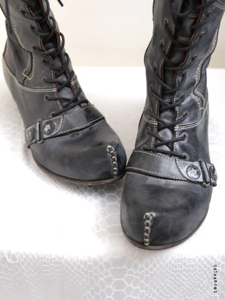   eu41 chunky structured boots