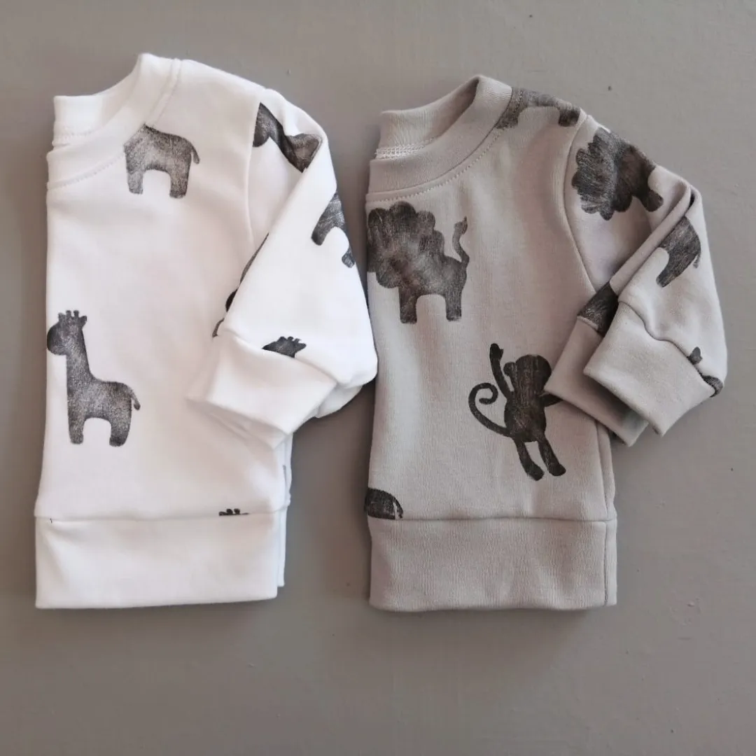 Giraffe Sweater