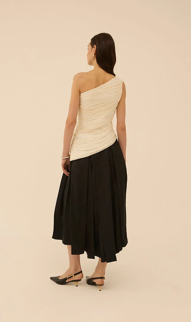 Layal Asymmetric Top in White